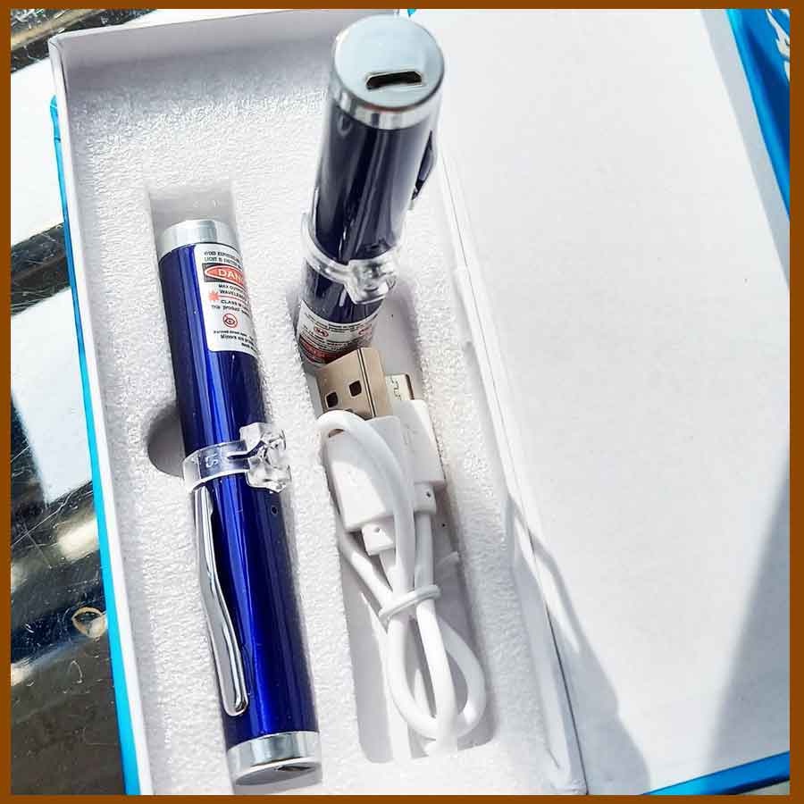 Bút Laze Laser Mini Sạc Cáp USB Tia Xanh Lá Vỏ Xanh Dương 9cm