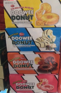 Bánh Donut hiệu Doowee 300g ( hộp 10 cái)