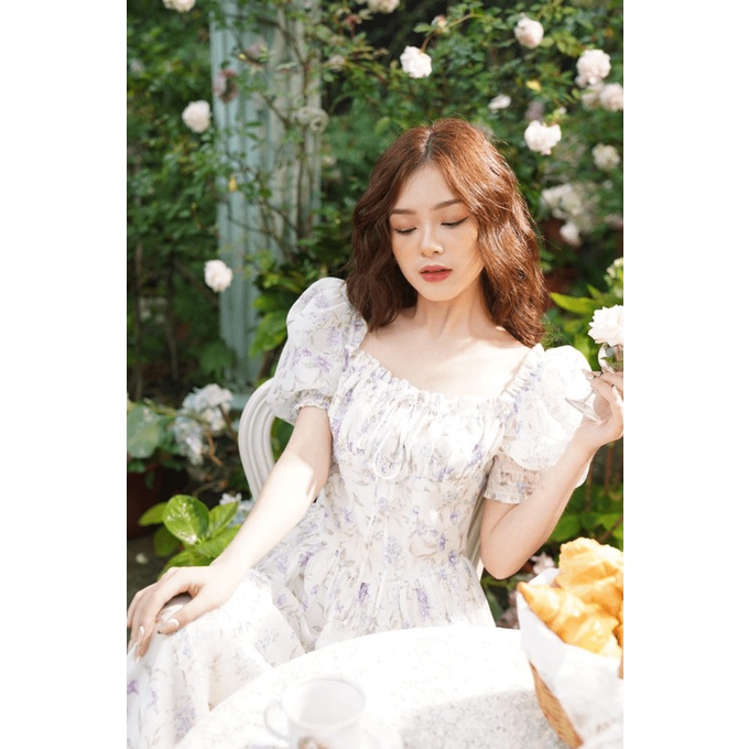 (Free Ship) ĐẦM VOAN MỘT NGÀY NGẬP NẮNG VÀ CÁC CHỊ EM NÊN MẶC MỘT CHIẾC ĐẦM TRẮNG UP h.h.p