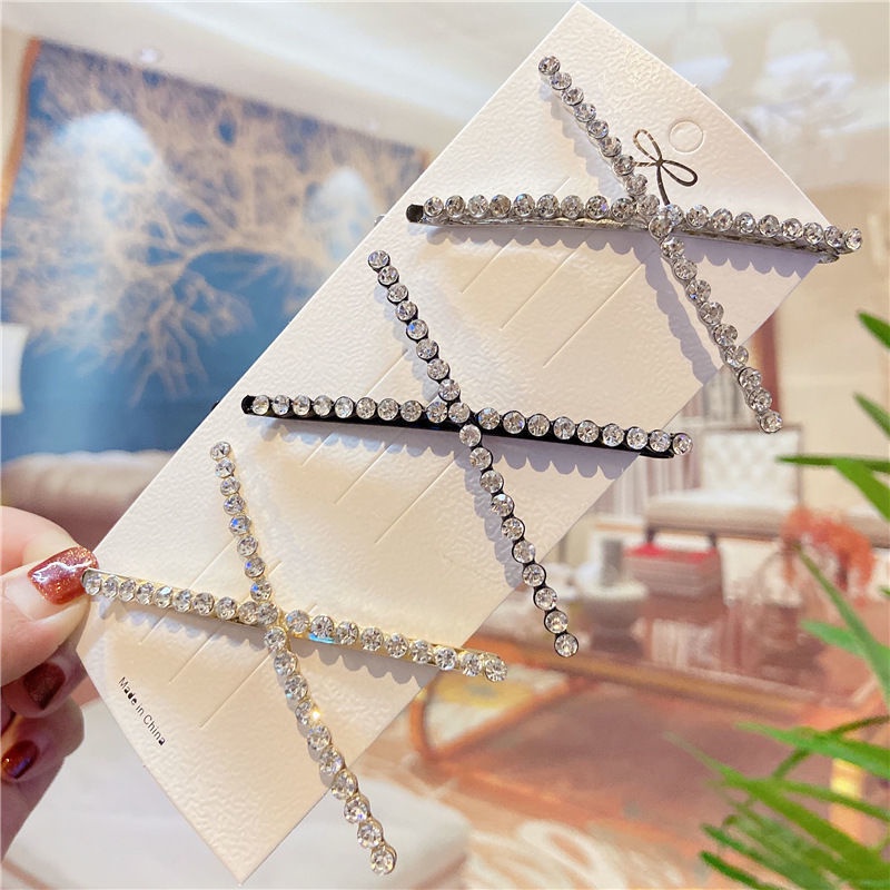 Kẹp tóc đính đá đơn giản và dễ thương cho nữ