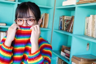 Áo Len cầu vồng