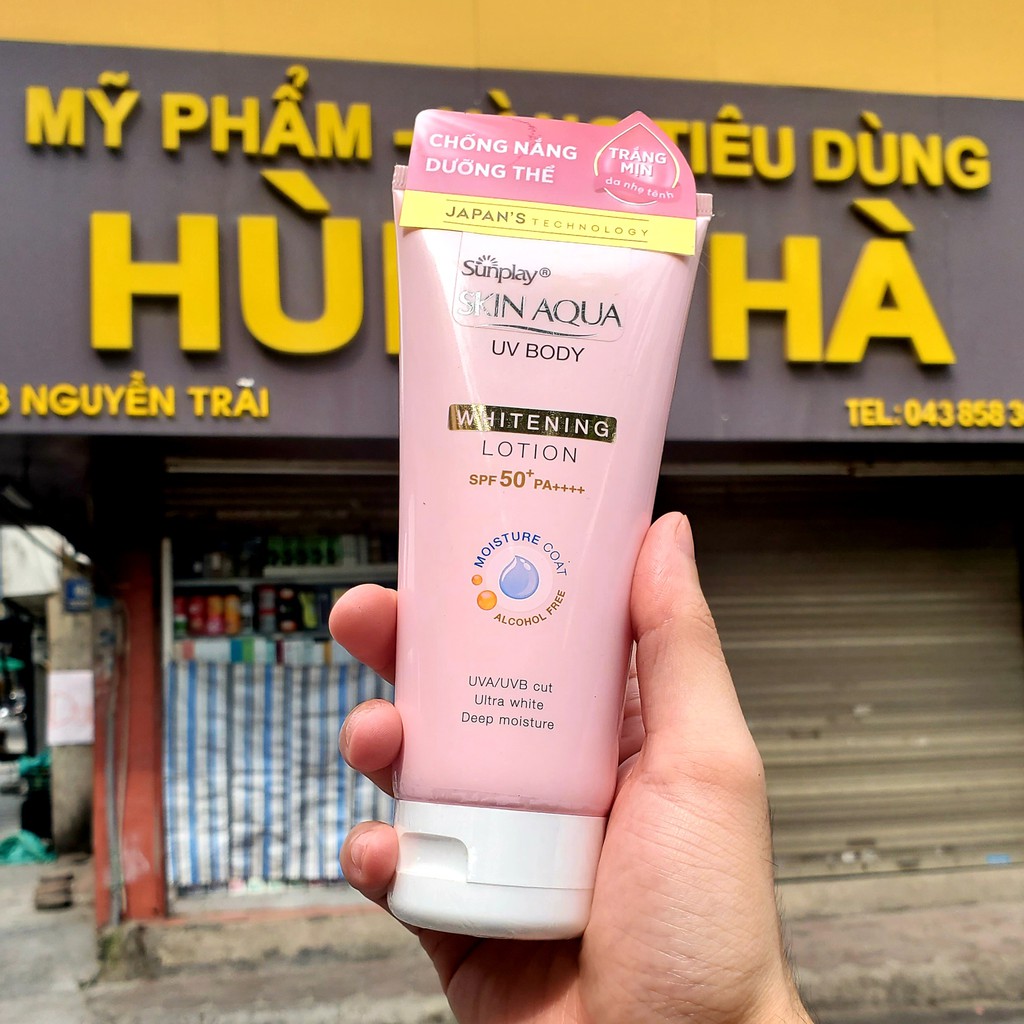 Kem chống nắng dưỡng thể, kem dưỡng thể trắng da Spf 50 Pa++++ Sunplay Skin Aqua UV Body Lotion 150g