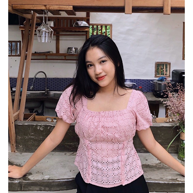 Áo hồng ruốc thêu hoa