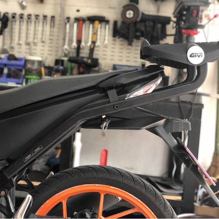 Baga GIVI Đặc Biệt Cho Xe HRV Suzuki Raider – Belang