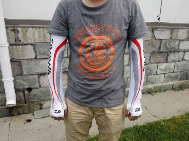 COMBO KHĂN+ỐNG TAY DAIWA 99k