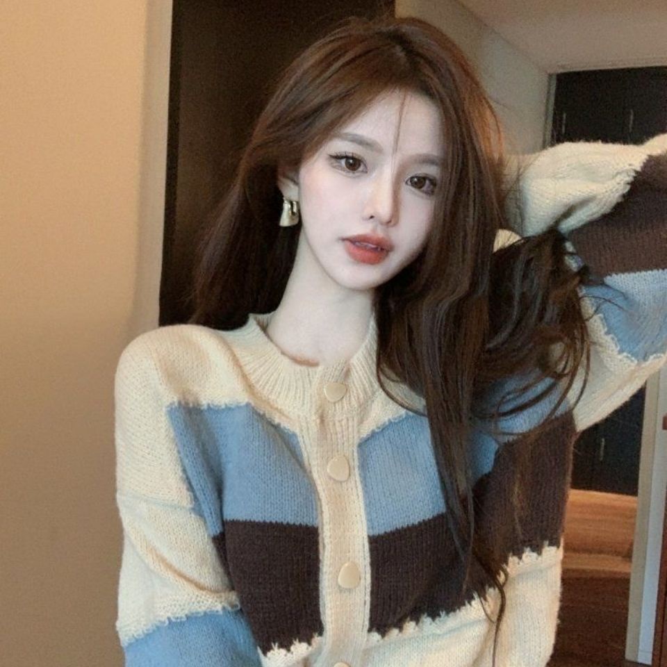 Áo Khoác Cardigan Dệt Kim Dáng Ngắn Phong Cách Hàn Quốc Thời Trang Xuân Thu Hàng Mới 2022