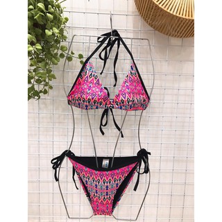 Bikini họa tiết hồng