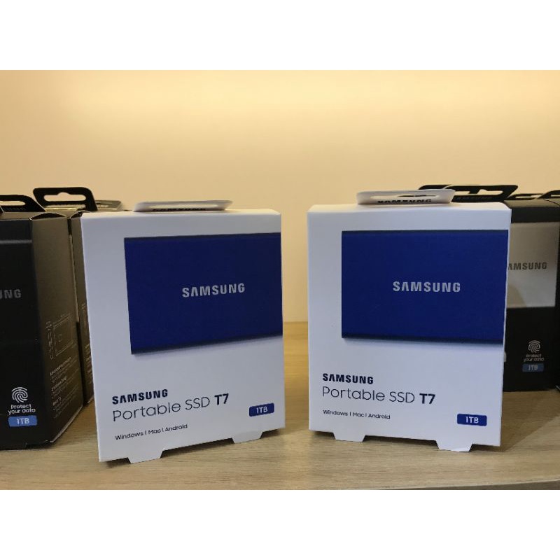 Ổ cứng di động 1Tb SSD Samsung T7 USB 3.2 Gen 2  gắn ngoài