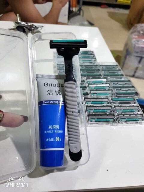SÉT DAO CẠO RÂU 36 LƯỠI DAO THAY THẾ TẶNG KÈM 1 TUÝP KEM TẠO BỌT
