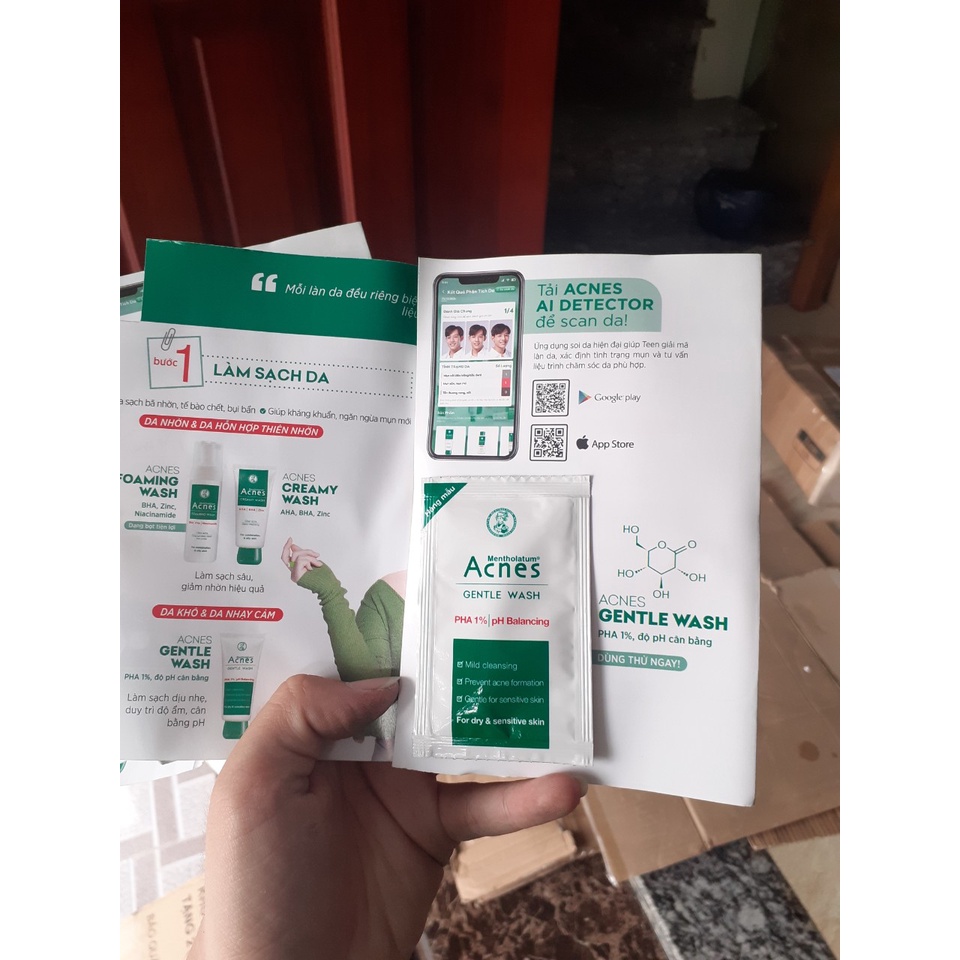 Set 10 mẫu thử sữa rửa mặt Acnes Gentle Wash