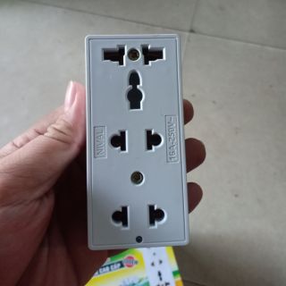 Ổ cắm điện 3 lỗ Đa Năng 3000W Nival Trắng đục