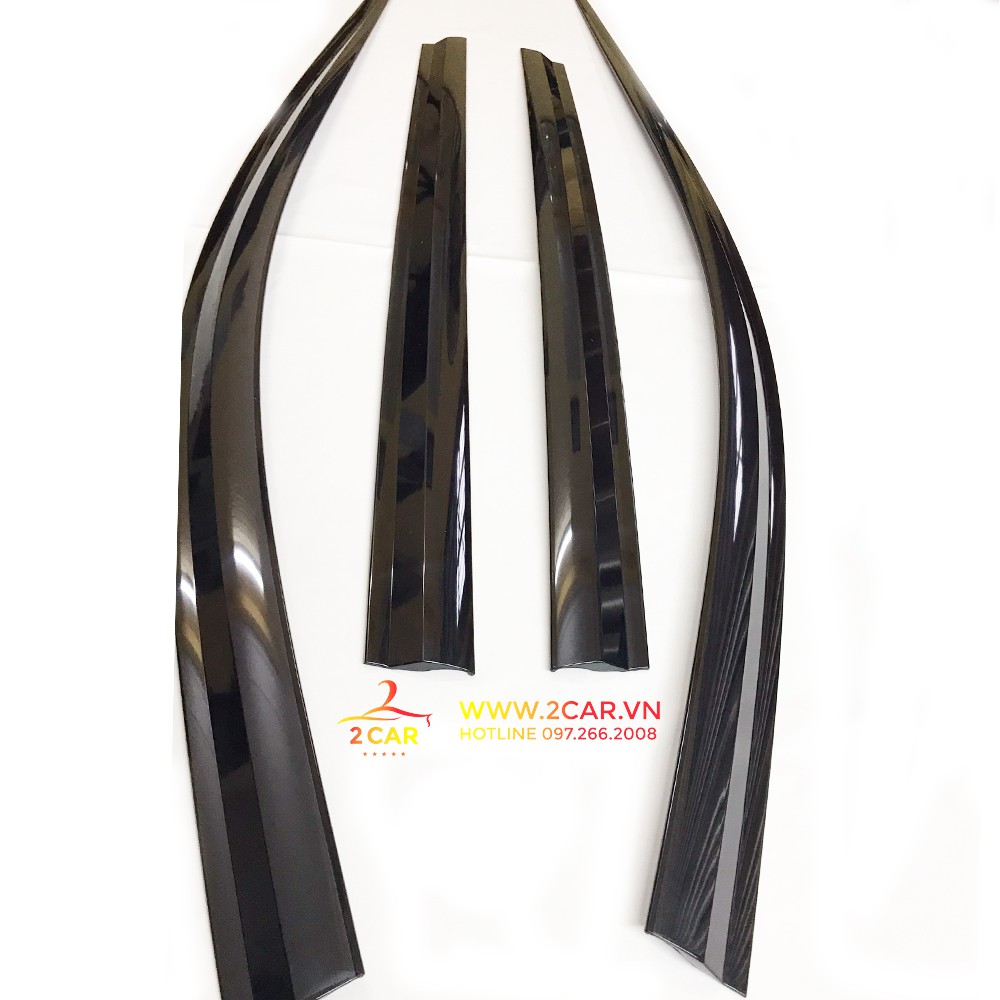 Vè Che Mưa Xe Hyundai Santafe 2012-2020 nhựa đen