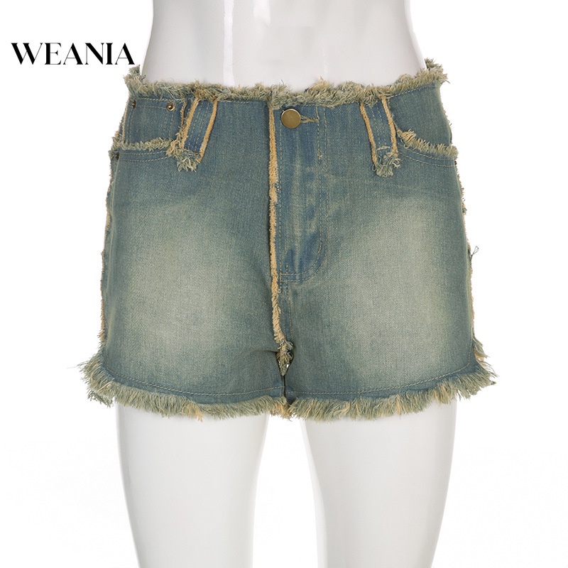 Quần Sọt Denim Phối Túi Thiết Kế Tua Rua Cá Tính