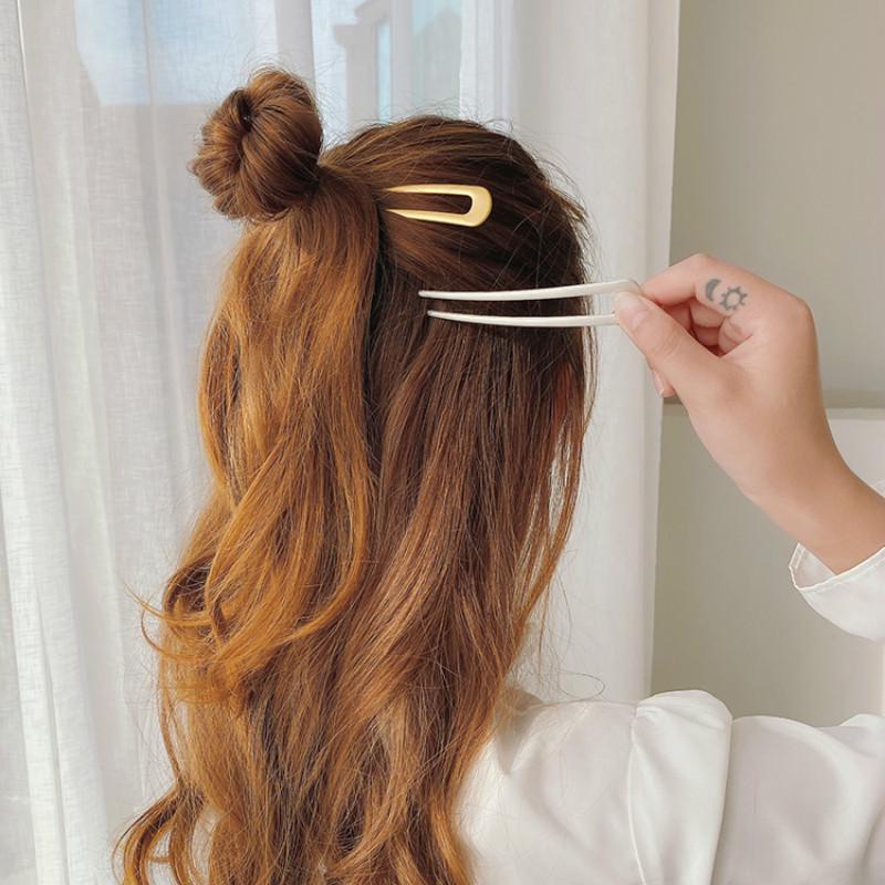 Kẹp Tóc Bằng Kim Loại Thiết Kế Đơn Giản Xinh Xắn Cho Nữ