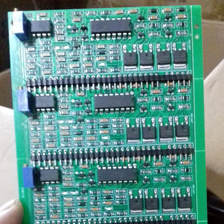 Bo xung dán tích hợp kênh AG1367 dùng cho máy hàn IGBT