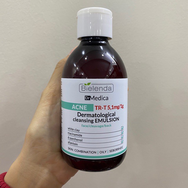 Sữa Rửa Mặt Dr Medica Cho Da Dầu, Hỗn Hợp Giúp Giảm Mụn, Sáng Da 250 ml