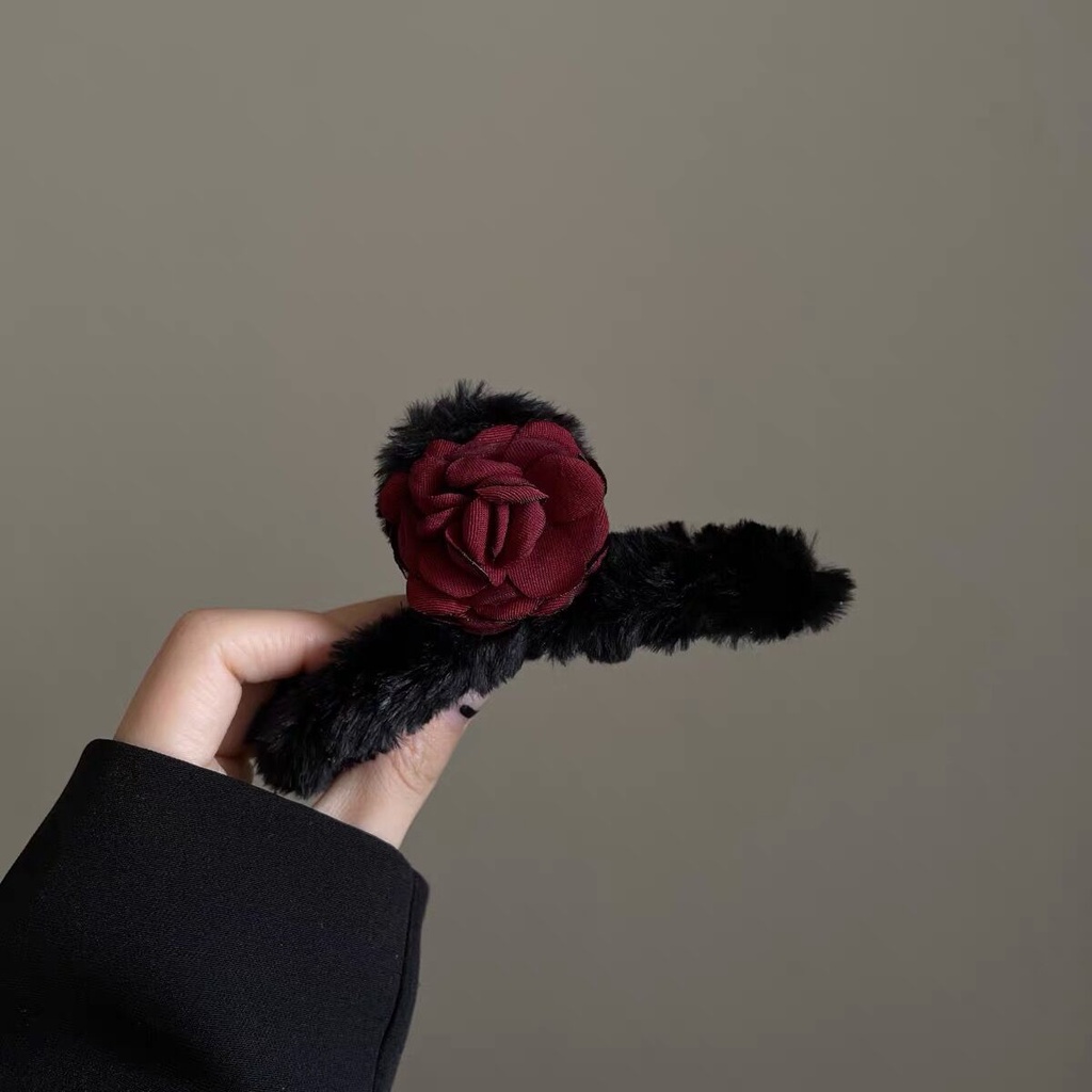 Kẹp Tóc Một Bên Hình Cá Mập Phủ Lông Nhung Tạo Kiểu Tóc Sang Trọng Thời Trang Thu Đông