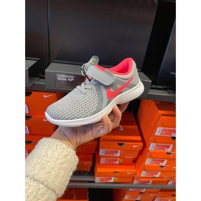 Giày NI KE slip on cho bé gái (Hàng mua tại store 🇱🇷 có bill đầy đủ)