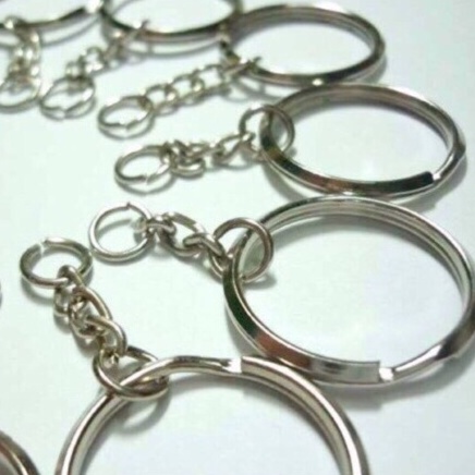 Sỉ Khoen móc khoá xịn giá rẻ