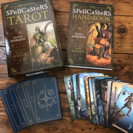 Bài Modern Spellcasters' Tarot