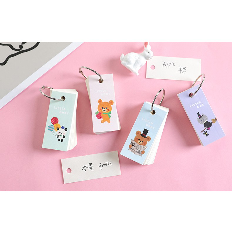 Cuốn sổ nhỏ với vòng sắt cho học sinh viết ghi chú