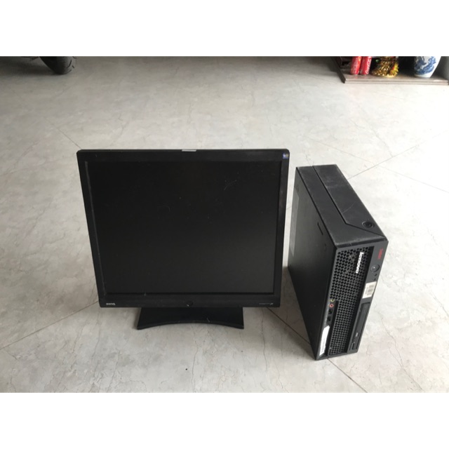 Bộ máy tính kèm màn hình