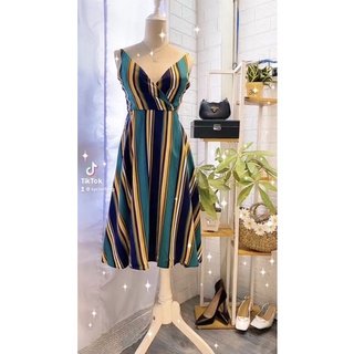 239 - đầm sọc 2s đắp chéo ngực