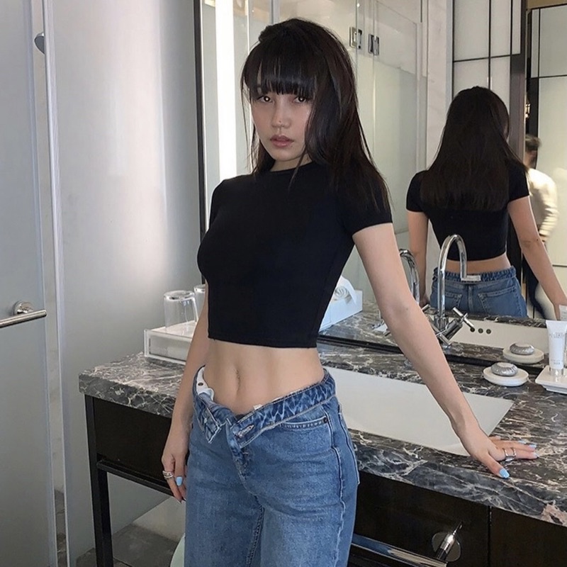 Áo Croptop Basic cổ tròn tay ngắn thun mềm mịn