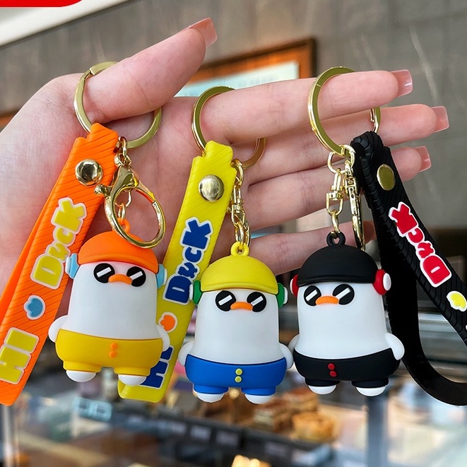 Móc Khóa Hoạt Hình Vịt Con Đeo Kính - Hi Duck