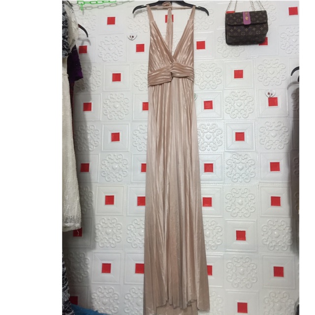 Đầm live xinh tổng đơn 204k ( thaominna)