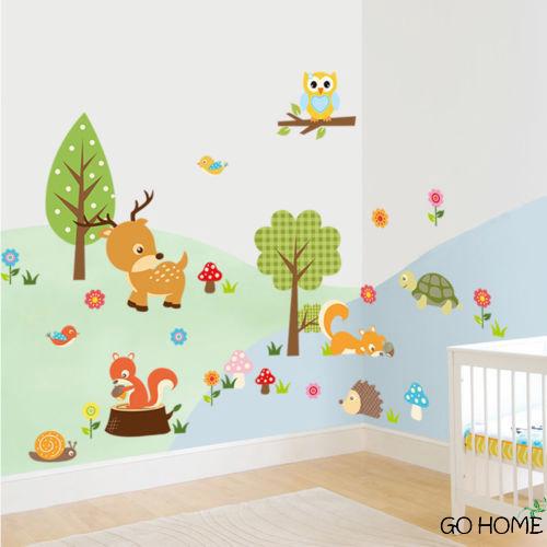 Miếng dán tường hình con cú để trang trí phòng cho bé
