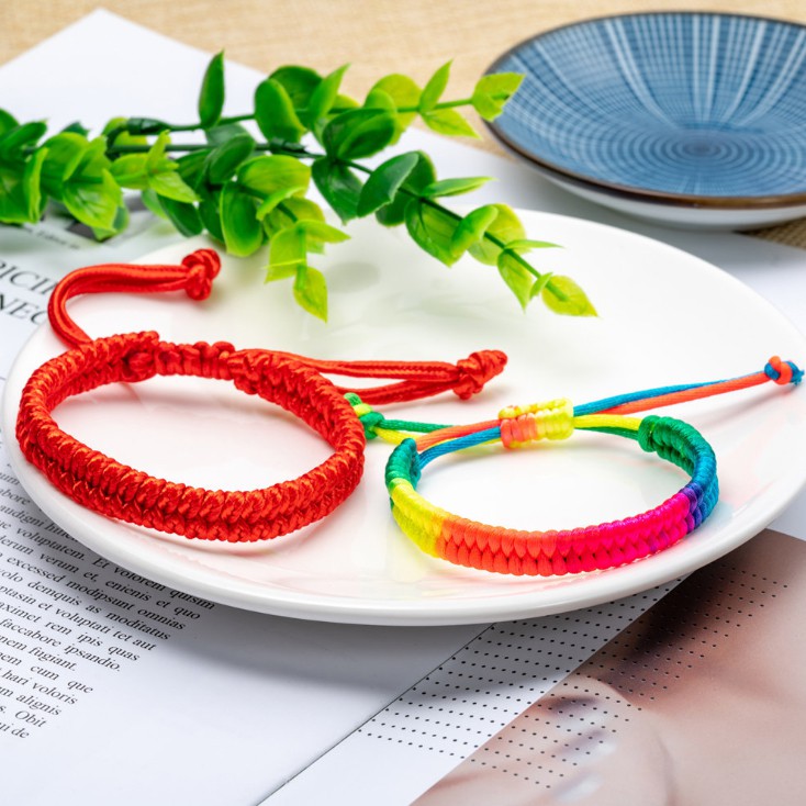 Vòng chỉ đỏ may mắn bện bản to CD 20 -30 Chọn mẫu