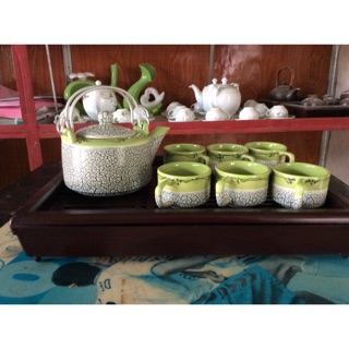 Bộ ấm chén men rạn bát tràng kèm khay