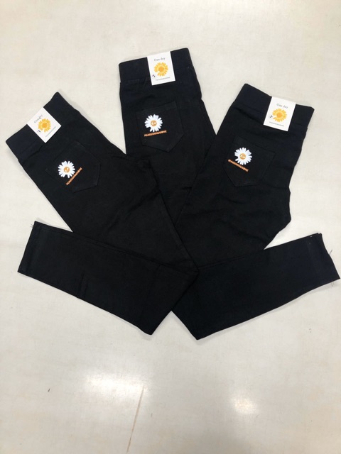 quần legging in hoa cúc vàng | BigBuy360 - bigbuy360.vn