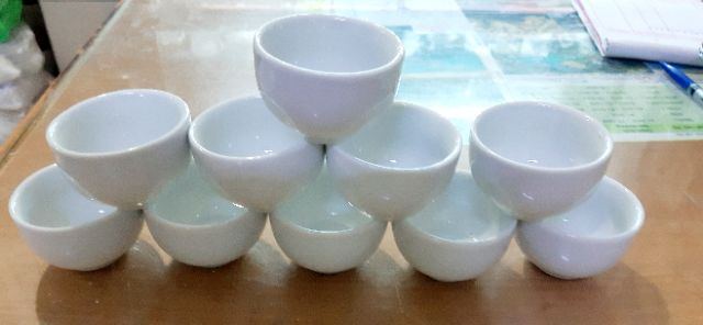 Chén sứ Bát Tràng uống nước