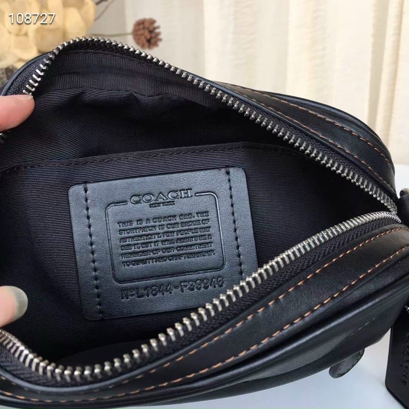 TÚI ĐEO CHÉO COACH FOR MAN F39946