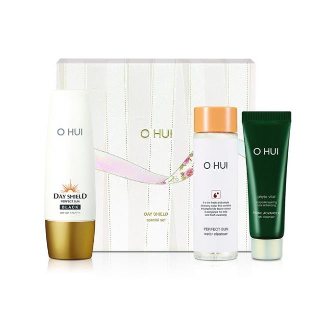 Bộ chống nắng và làm sạch 3 món OHUI Day Shield Perfect Sun Black Special Set