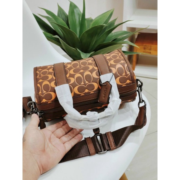 Túi COACH GOTHAM DUFFLE
