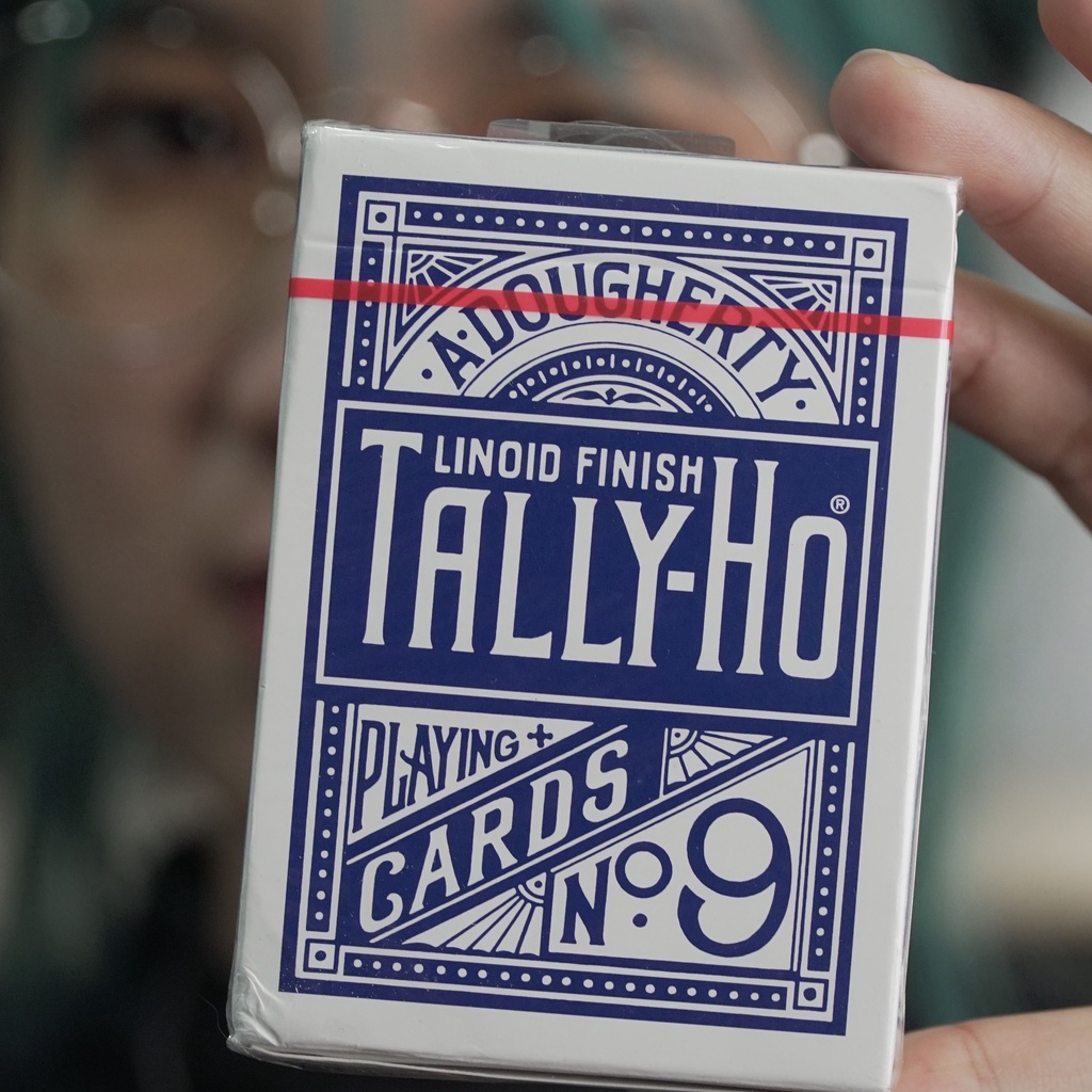 Bộ bài tây ảo thuật - Tally Ho Playing Cards 2 Màu hàng USA kèm hướng dẫn