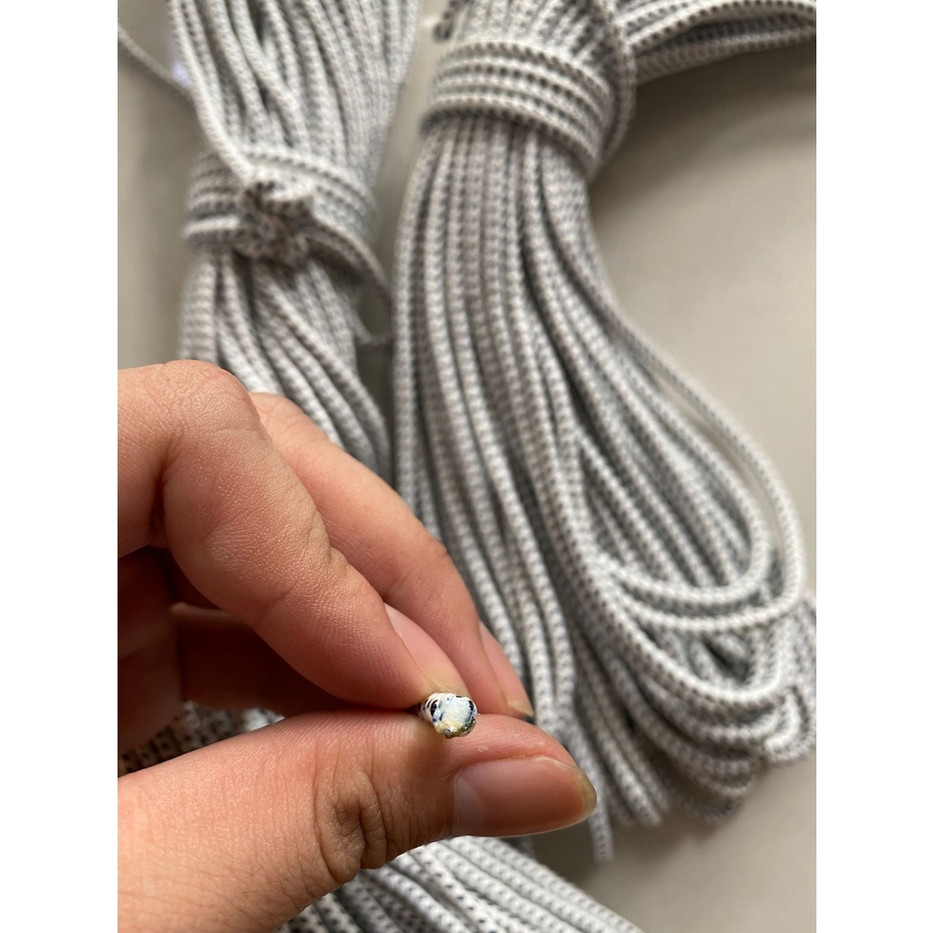 Dây dù tròn, 1 cuộn dài 29-30m, loại 4mm, siêu chắc chắn, bền, dây buộc đồ, cắm trại, leo núi