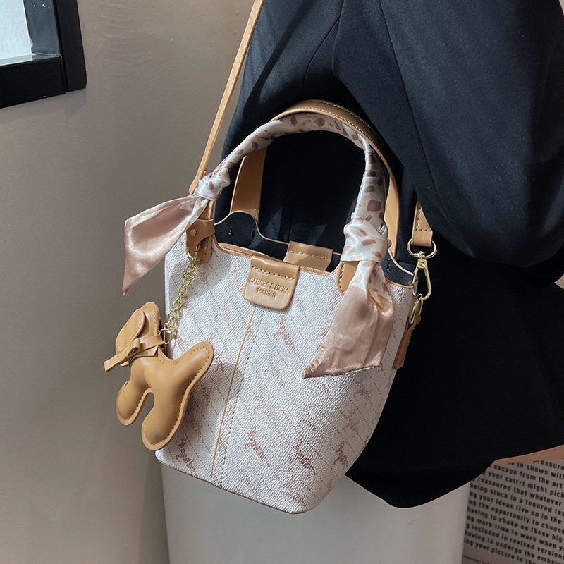 Túi Xách Bucket 2022 Thời Trang Mùa Hè Đa Năng Chất Lượng Cao Cho Nữ