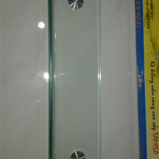 Kệ kính uốn cong