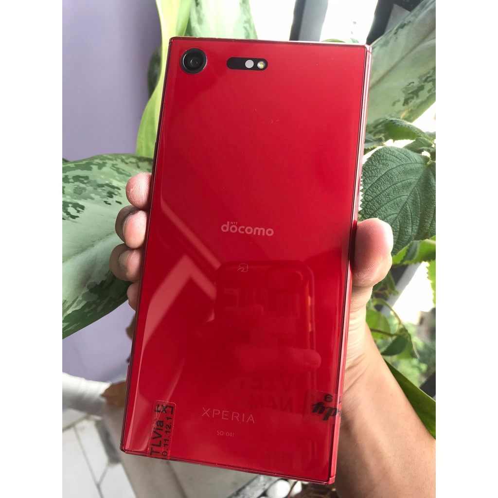 Điện Thoại Sony Xperia XZ Premium 4/64GB