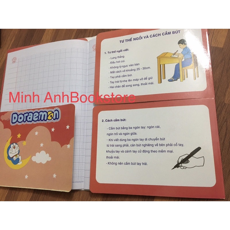 Bìa kê tay giúp vở con luôn sạch đẹp hình Doraemon đáng yêu