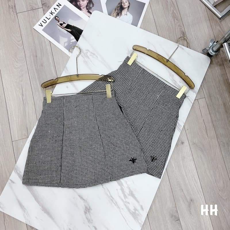 Chân váy chữ A cạp cao màu kẻ thêu ong