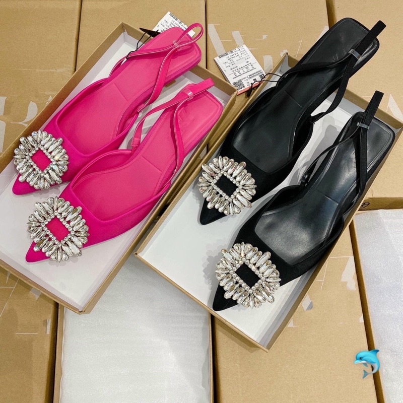 Guốc mũi nhọn gắn đá mặt