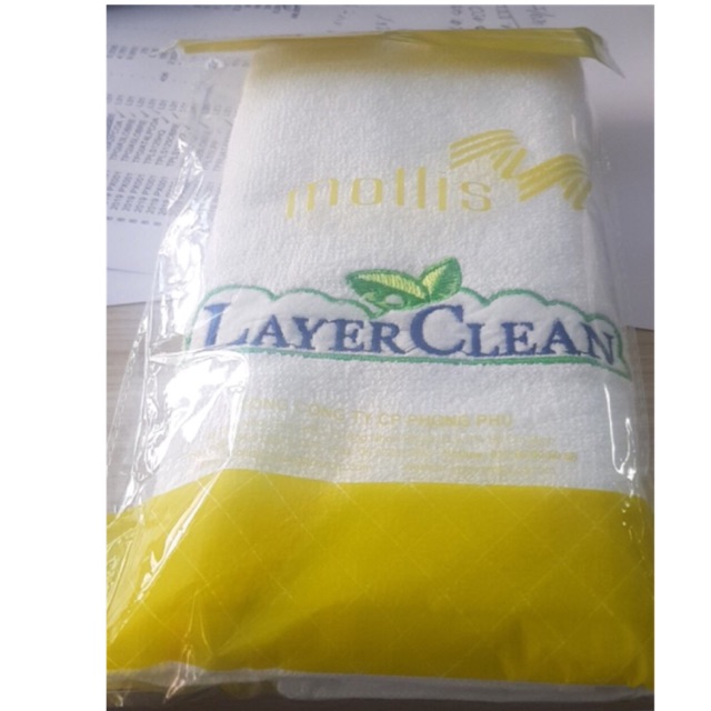 Khăn tắm quà tặng kèm của Layerclean