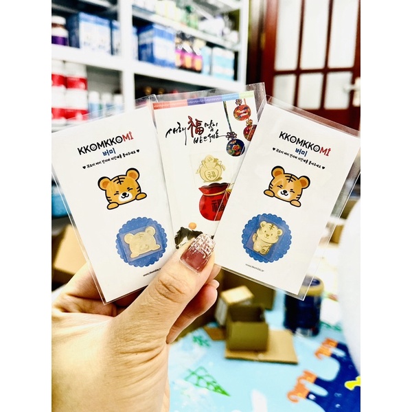 Miếng dán chắn sóng điện thoại Kkomkkomi Hàn Quốc