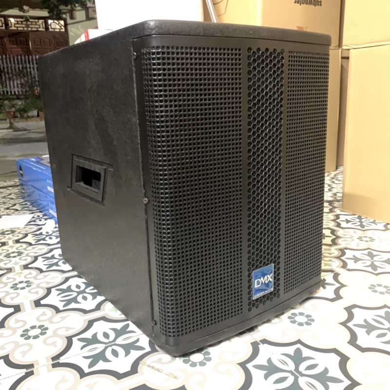 Loa sub điện DMX bass 30 lòng vàng, vỏ sơn sần đánh uy lực