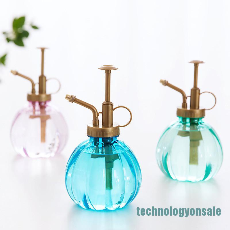 Xịt Nước Cầm Tay /